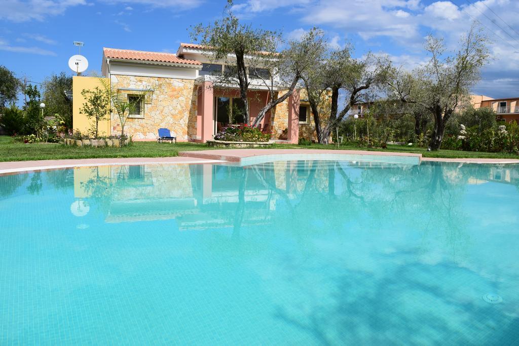 Three Stars Luxury Villas Moraḯtika Exterior foto